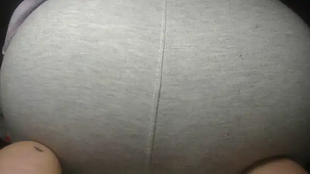 Snapshot of prettyangelsquirt chatting on June 25, 10:58 pm prettyangelsquirt online show from June 25, 10:58 pm