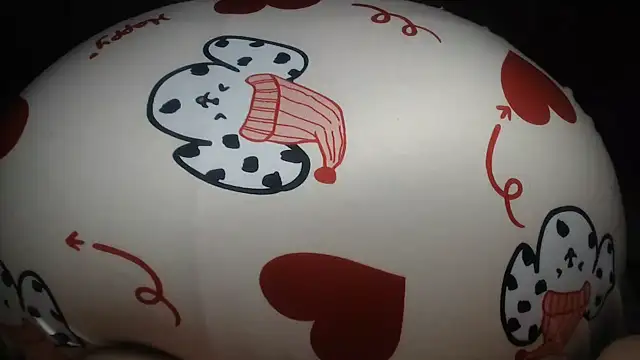Snapshot of prettyangelsquirt chatting on June 30, 1:17 am prettyangelsquirt online show from June 30, 1:17 am