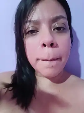 Sofiia W26 online show from April 18, 7:07 pm