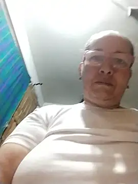 LaGochis07 online show from July 29, 1:09 pm
