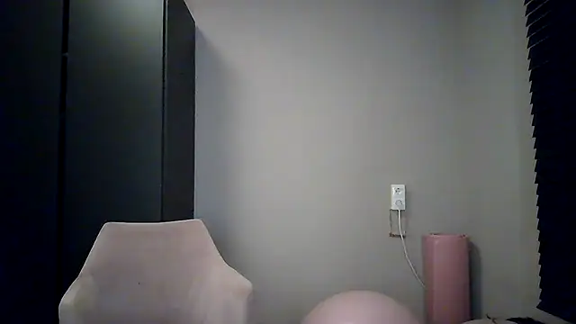 avajade online show from May 21, 9:33 pm