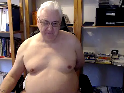 SchwanzhureXXL online show from February 13, 2:52 pm