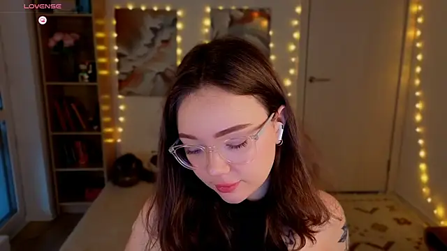 MilenaSaint online show from June 29, 3:35 am