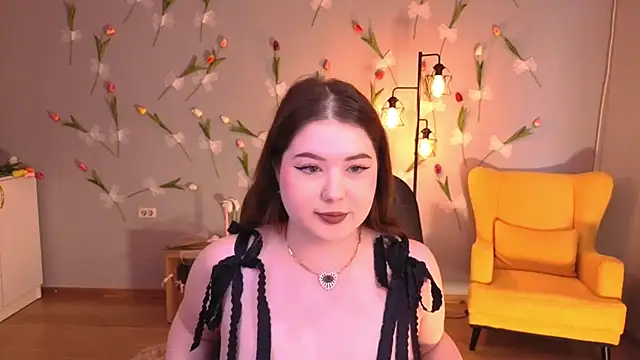 Snapshot of NicoleFoxery chatting on June 25, 3:28 am NicoleFoxery online show from June 25, 3:28 am