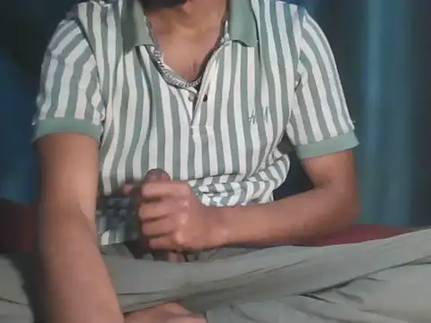 Snapshot of orgasm_master chatting on February 14, 8:38 pm orgasm master online show from February 14, 8:38 pm