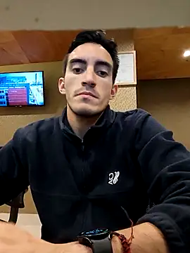 TommyMomentum online show from February 2, 1:59 am