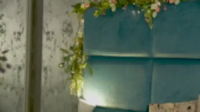 RockQueen A online show from April 16, 4:35 am