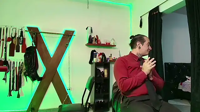 boy n girl online show from February 26, 10:15 am