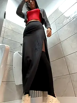  MiaQueen  online show from October 12, 4:06 pm