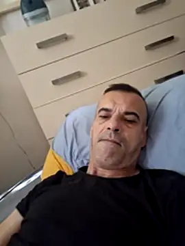 Snapshot of ionel12 chatting on July 7, 7:23 am ionel12 online show from July 7, 7:23 am