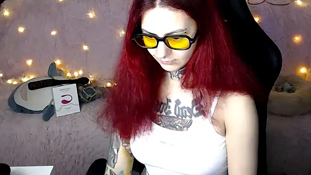 Ginger Stay online show from March 15, 6:25 am