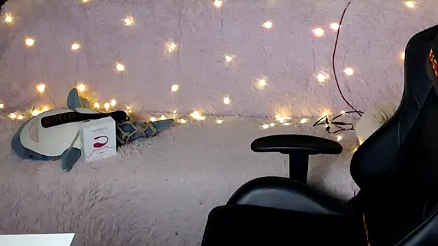 Ginger Stay online show from March 15, 7:27 pm