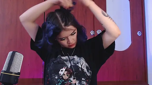 Raventh  online show from April 11, 4:00 pm