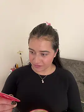 KallyMyller1 online show from April 5, 7:44 pm