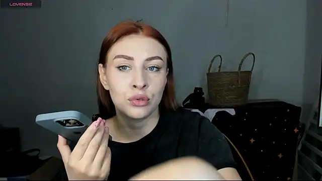 Snapshot of KindKristy chatting on July 8, 5:12 am KindKristy online show from July 8, 5:12 am