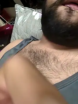 Snapshot of Harmanboy03 chatting on February 11, 1:49 pm Harmanboy03 online show from February 11, 1:49 pm