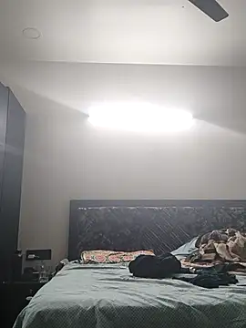 Snapshot of Harmanboy03 chatting on March 27, 8:08 pm Harmanboy03 online show from March 27, 8:08 pm