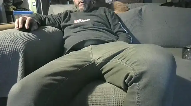 naked bear online show from December 19, 7:18 pm