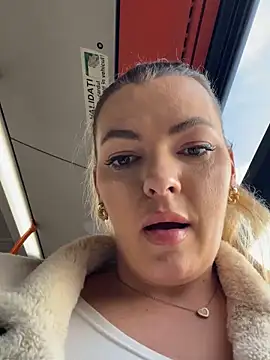 Dirtyfeelin online show from March 2, 2:21 pm