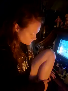 Snapshot of LilTokez chatting on December 19, 12:12 pm LilTokez online show from December 19, 12:12 pm