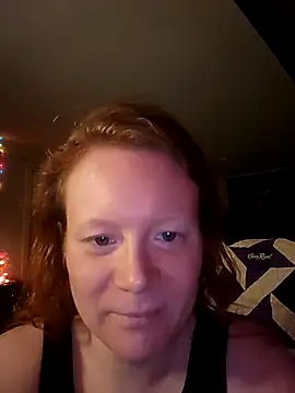 Snapshot of LilTokez chatting on January 18, 12:53 pm LilTokez online show from January 18, 12:53 pm