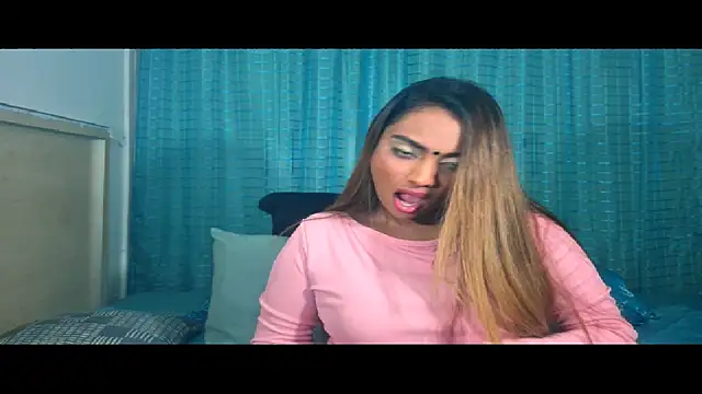 Snapshot of sexyindianchic chatting on May 22, 6:35 pm sexyindianchic online show from May 22, 6:35 pm