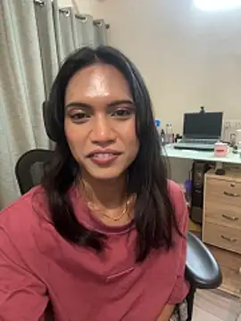 DarlingJenny22 online show from May 16, 7:34 pm