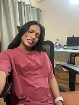 DarlingJenny22 online show from May 16, 8:07 pm