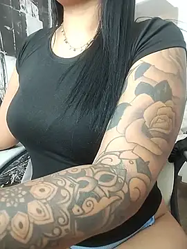 Snapshot of darsha_sahu chatting on May 22, 11:21 pm darsha sahu online show from May 22, 11:21 pm