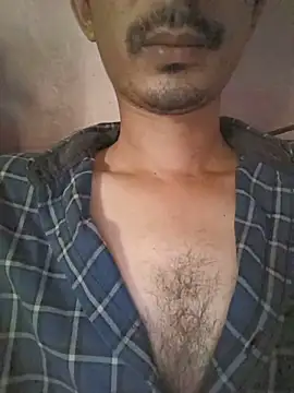dreamtoungelick69 online show from June 7, 1:43 am