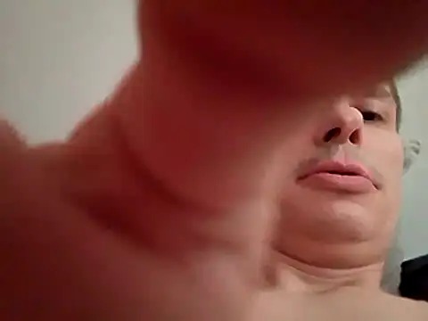 Snapshot of TJEMOKA chatting on January 6, 1:48 pm TJEMOKA online show from January 6, 1:48 pm