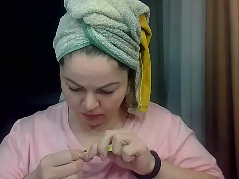 cute  cherry online show from February 1, 6:50 pm