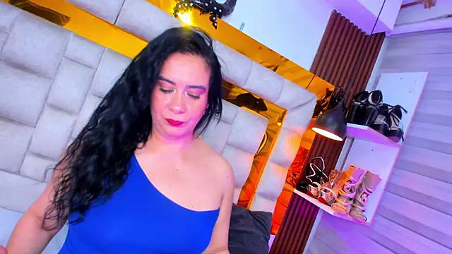 bigass monic online show from April 15, 2:51 am