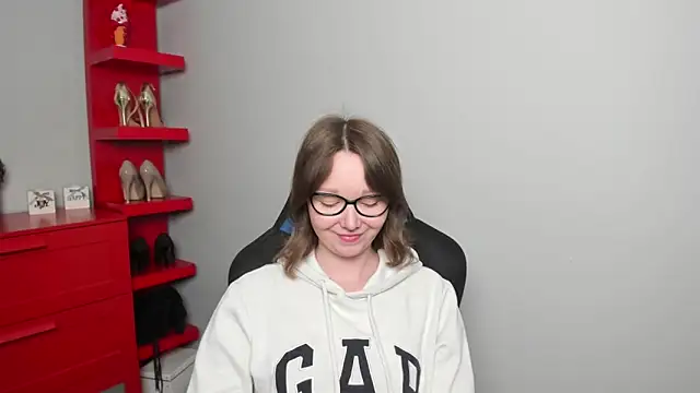 Cookie zoe online show from April 17, 7:00 am