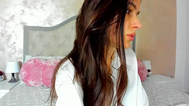 JennaMyers online show from April 17, 6:44 pm