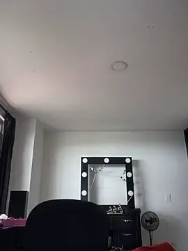 RsellAmb online show from December 15, 9:31 pm