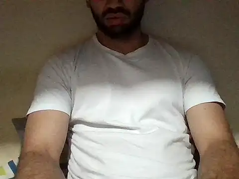 Snapshot of peneduro_19 chatting on July 9, 1:09 am peneduro 19 online show from July 9, 1:09 am