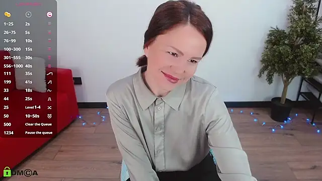 VickyGolden online show from May 17, 5:27 am