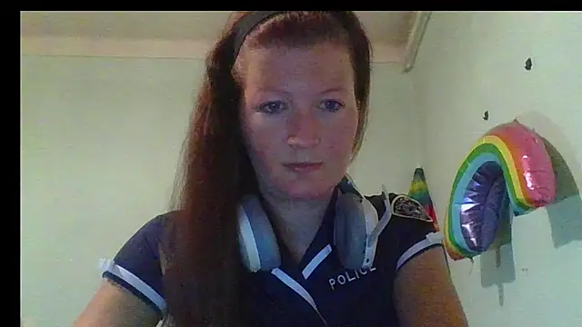 Analimado18 online show from September 25, 9:29 pm