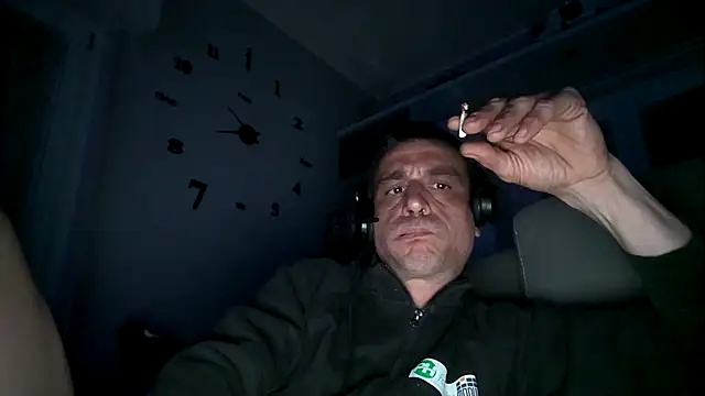 Chianga11 online show from March 24, 12:15 am