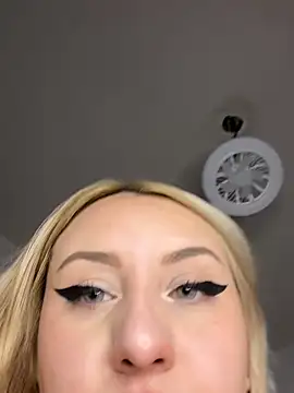 NibiruNairobi69 online show from March 26, 2:28 am