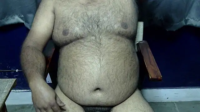 hairysubcub 70 online show from March 18, 7:55 am
