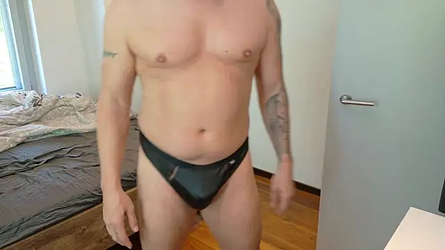 SextoyBoy89 online show from May 29, 11:30 am