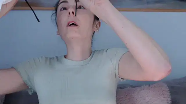 cleophee online show from April 7, 5:41 am