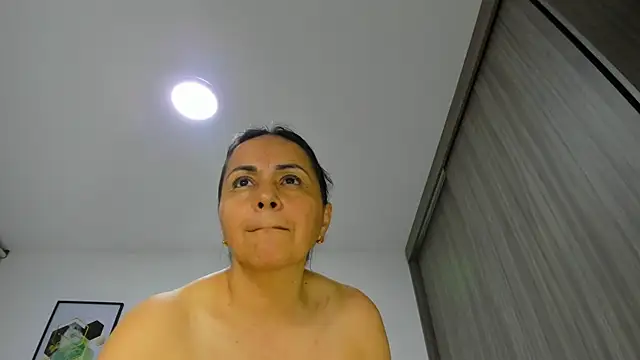 Paty37 online show from June 16, 1:08 am