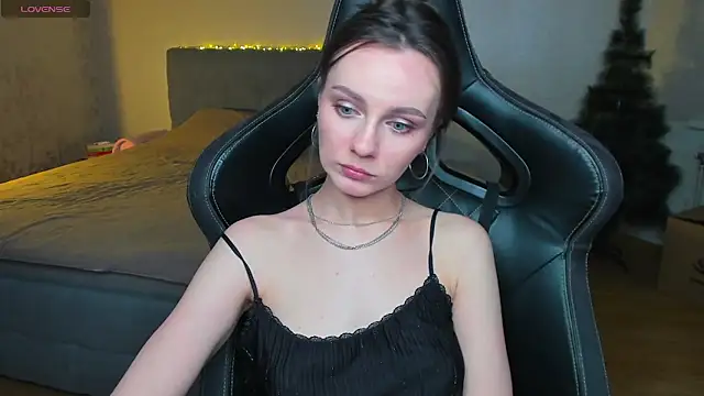 Snapshot of _sweety_ann chatting on March 9, 2:07 am sweety ann online show from March 9, 2:07 am