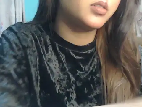 NancyRuvi online show from December 15, 4:00 pm