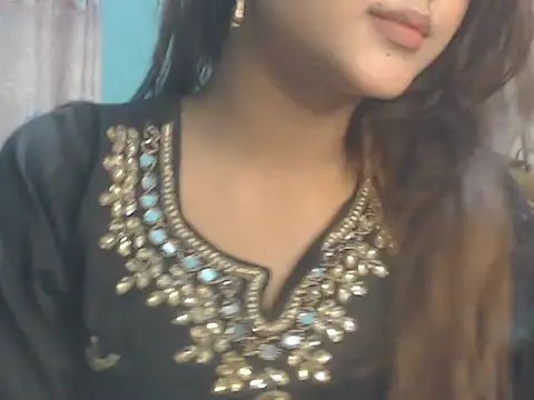 NancyRuvi online show from April 9, 3:17 pm