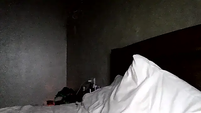 JulianaGold1 online show from January 10, 9:52 pm