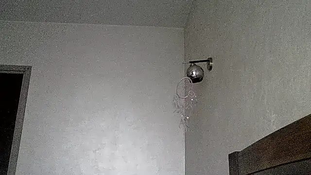 JulianaGold1 online show from April 17, 4:48 am